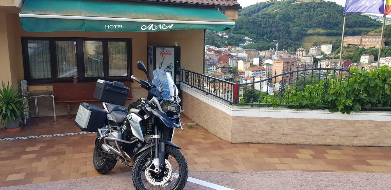 Hotel Ana Cangas De Narcea Exterior foto