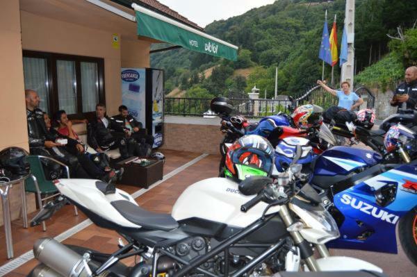 Hotel Ana Cangas De Narcea Exterior foto